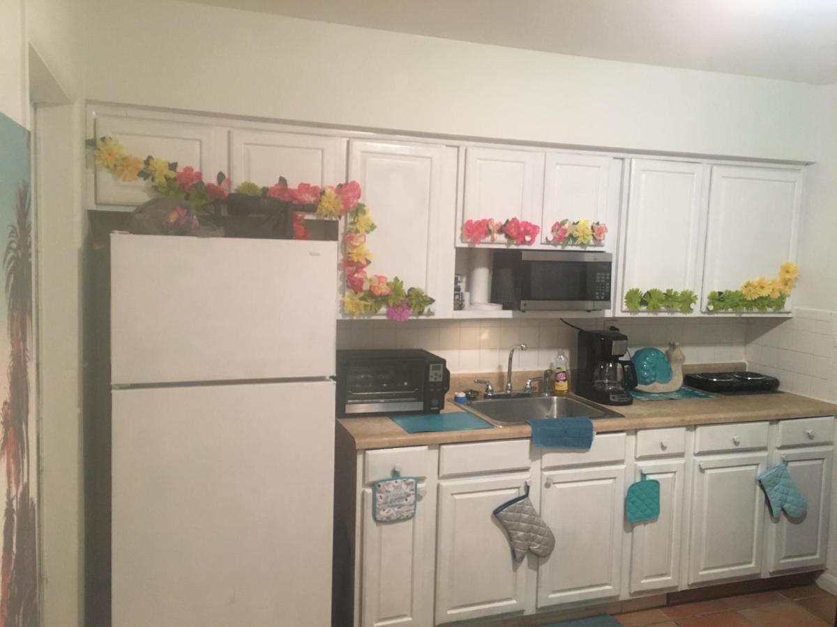 Airport Bunk House Free - Wifi - Parking - Coffee- Long Term Welcome Fort Lauderdale Bagian luar foto